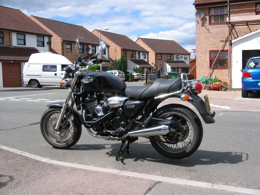 1999 triumph legend