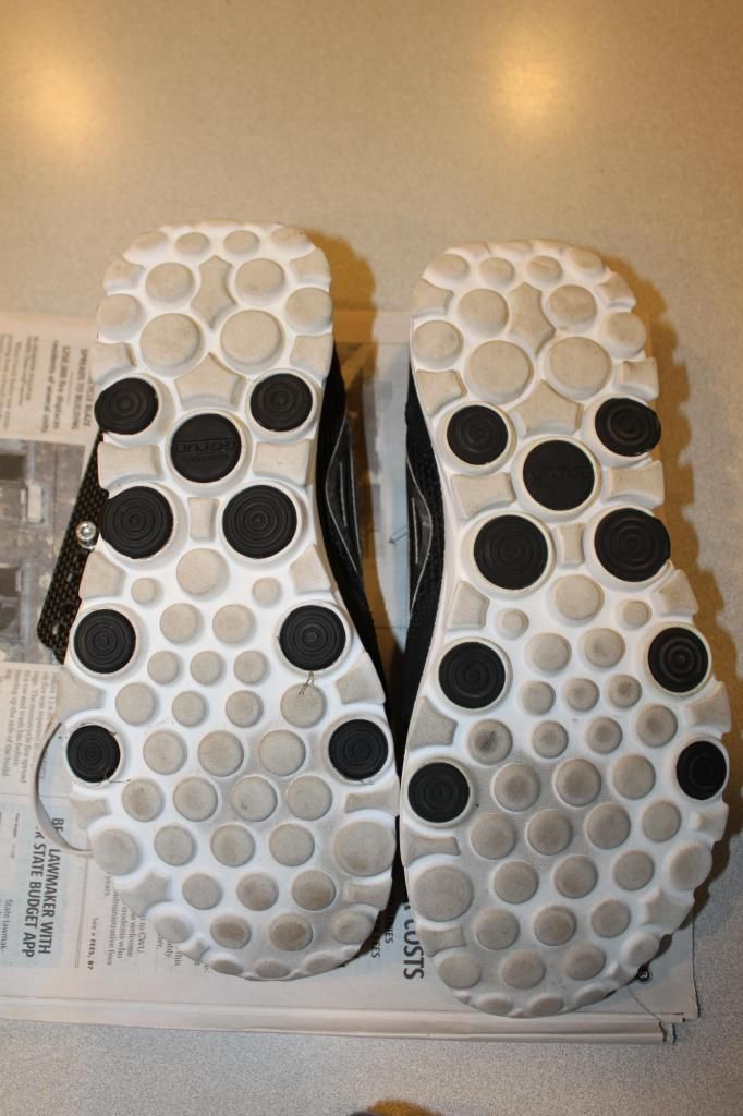 http://i1045.photobucket.com/albums/b457/sidelinedad/Skechers/IMG_1381_zps5cd50ba2.jpg