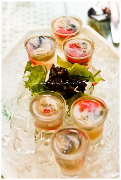 oyster-shot