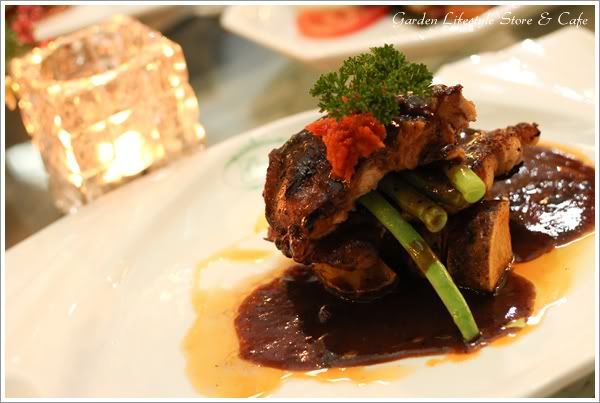 black-pepper-chic