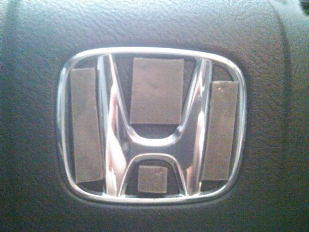 How to replace honda pilot steering wheel emblem #7